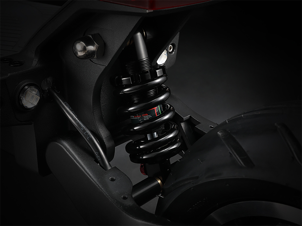 YUME HAWK Pro Trottinette électrique, pneus de route sans chambre à air 10x4,5", moteur 3000 W x 2, batterie 60 V 30 Ah, vitesse maximale 80 km/h, portée maximale 100 km, système de changement de vitesse à 3 vitesses, frein à disque, suspension hydraulique réglable, contrôle par application NFC