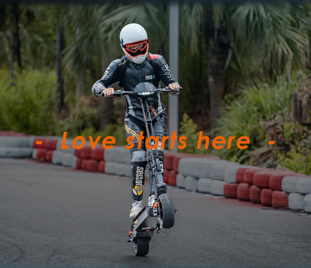 KuKirin G4 Electric Scooter, 2000W Motor, 60V 20Ah Battery, 11 inch Tires, 70km/h Max Speed, 75km Range, Front & Rear Disc Brakes, Four-arm Shock Absorber