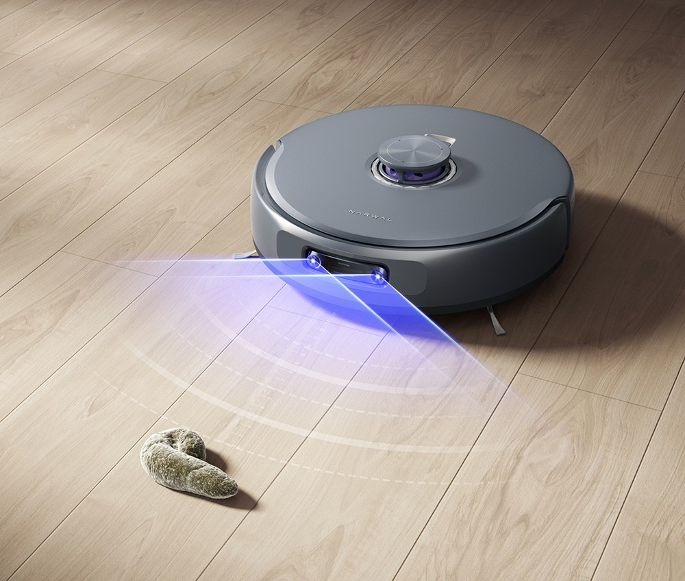 Refurbished Narwal Freo Z10 Ultra Robot Vacuum with Self-emptying Base Station, 18,000Pa Suction, AI Vision, DirtSense Technology, Tangle-free Brush, 45-75&deg;C Hot Water Wash, LDS Navigation, 8N Mopping, White