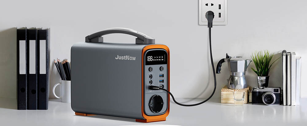JustNow GT240 240W Portable Power Station, 240Wh LiFePO4 Battery Solar Generator, 60W PD Fast Charging, LED Light, 6 Outputs
