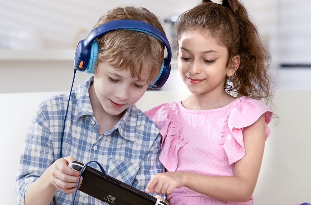Tronsmart KH01 2-Pack Wired Kids Headphones, 85dB/93dB Volume Limit, 3.5mm Audio Jack, Foldable Design, Soft Earpads, Durable Nylon-Braided Cable, Lightweight, Wide Compatibility - Blue & Pink