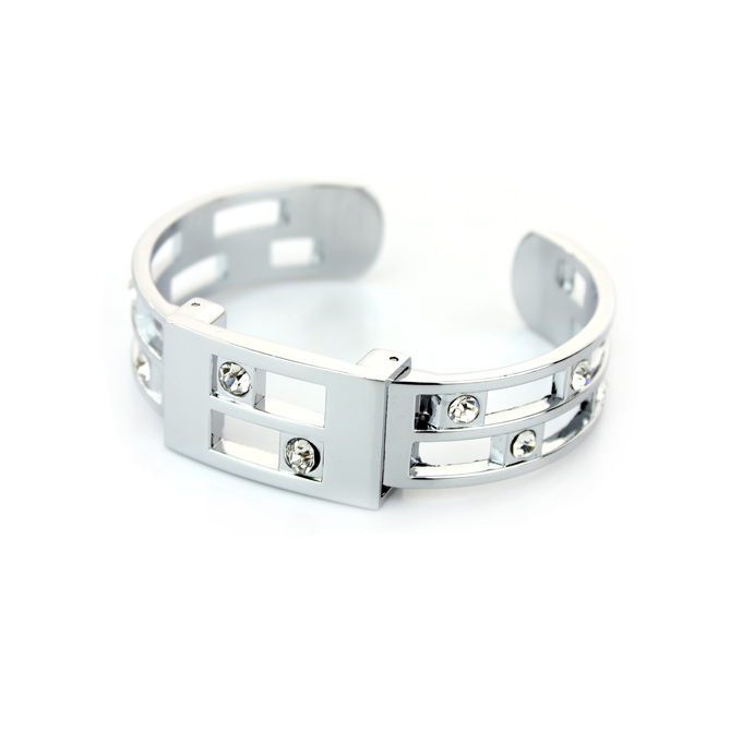 Stylish Rhinestone Decoration Wrist Bracelet White