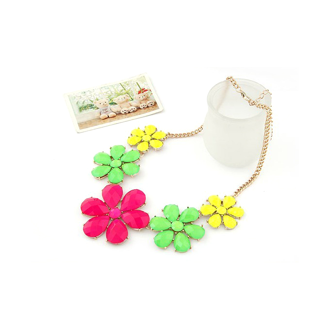 Premium Quality Acrylic Gems Decorative Flower Alloy Necklace