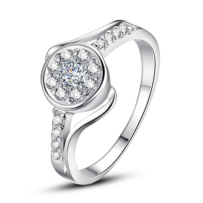Elegant Shining Ring with Inlaid Rhinestone for Woman Size 8