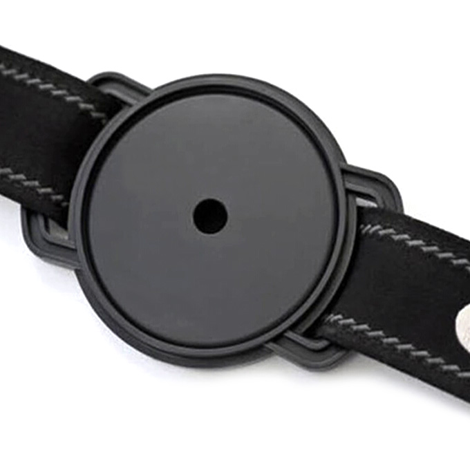 Universal Accessories Camera Lens Cap Keeper Neck Strap Holder