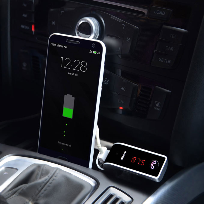 CARG7 USB Bluetooth V2.1+EDR Car Charger w/ Voltage Display TF