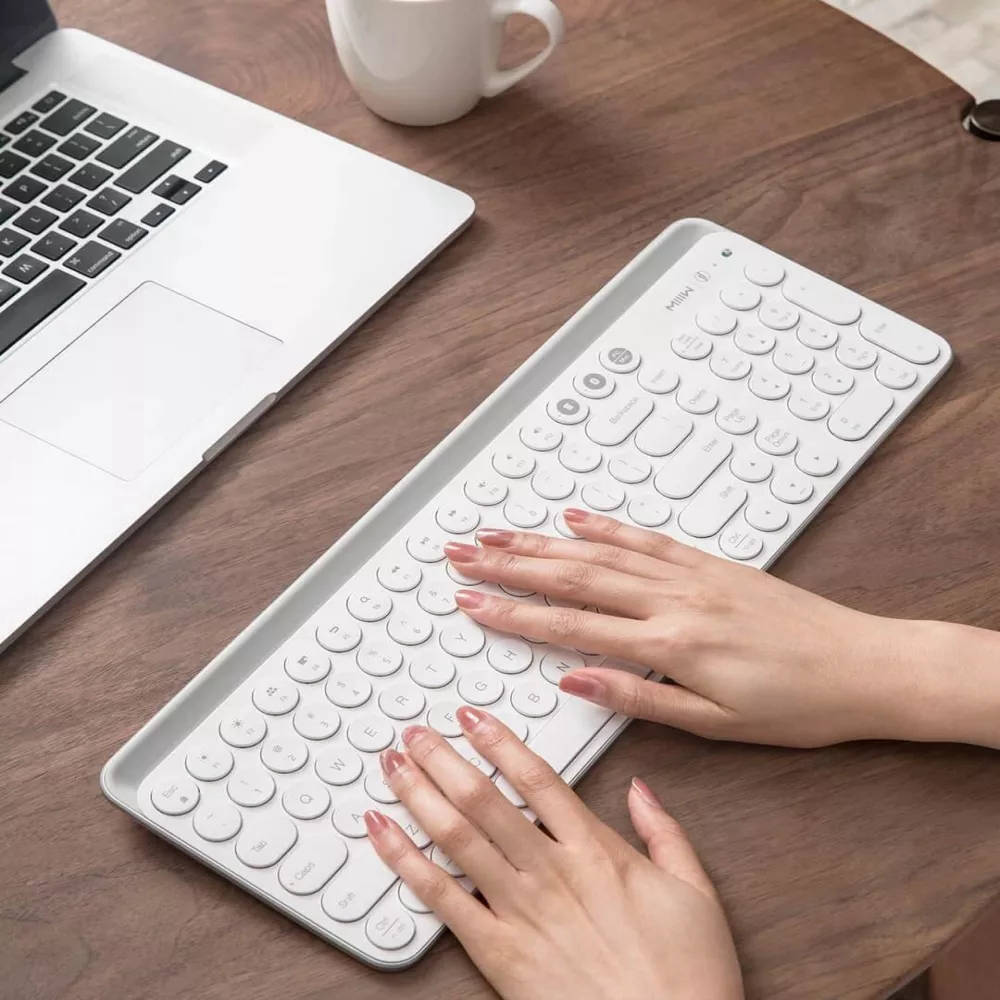 Xiaomi MIIIW Wireless Bluetooth/2.4G Dual-mode Keyboard White