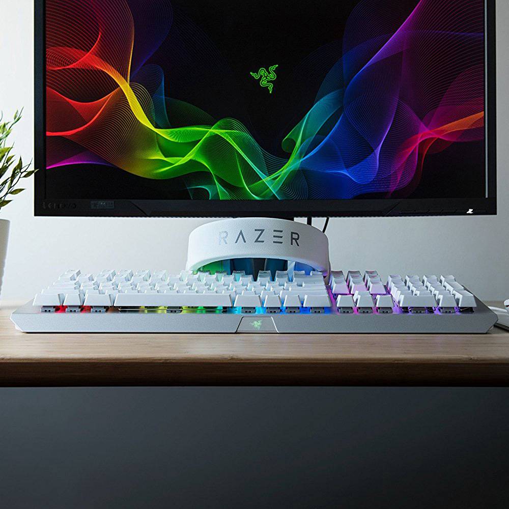 Razer BlackWidow X Chroma authentic Mercury Mechanical Gaming Keyboard (White)