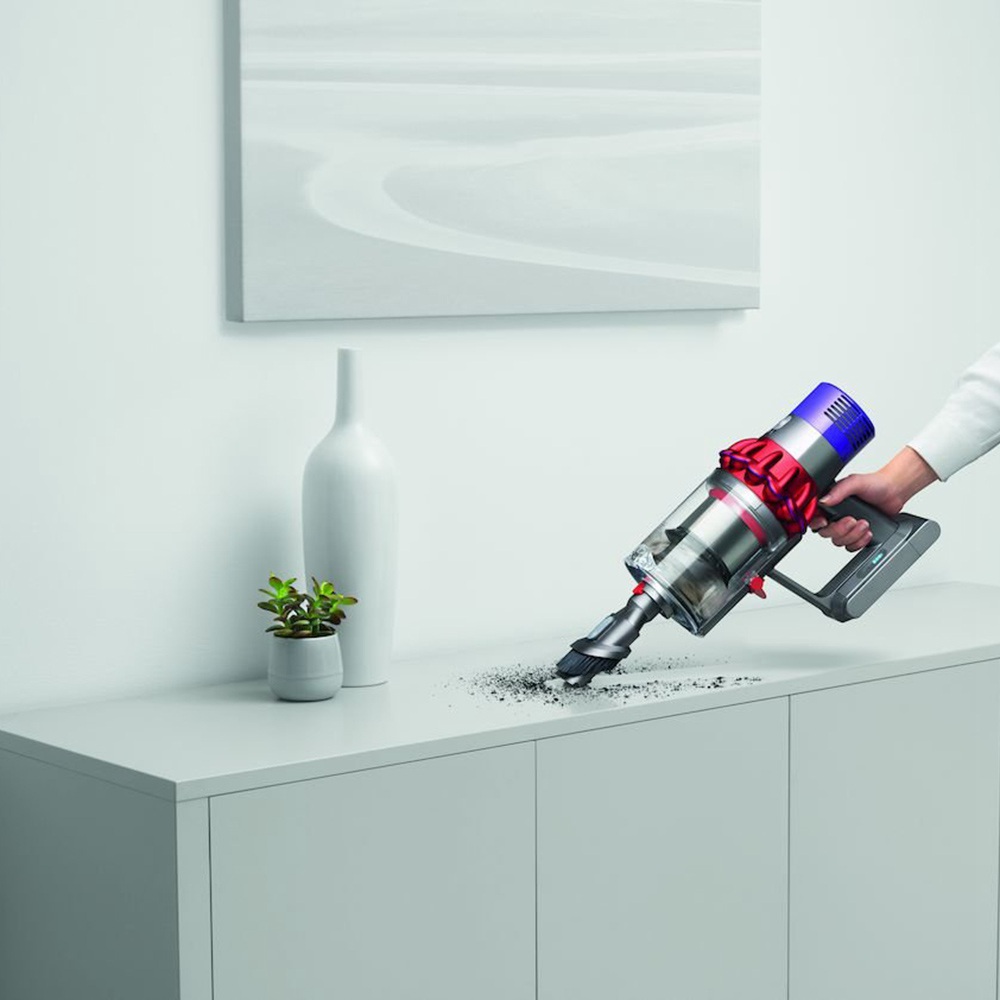 Dyson Cyclone V10 Fluffy Cordless Vacuum Cleaner Red