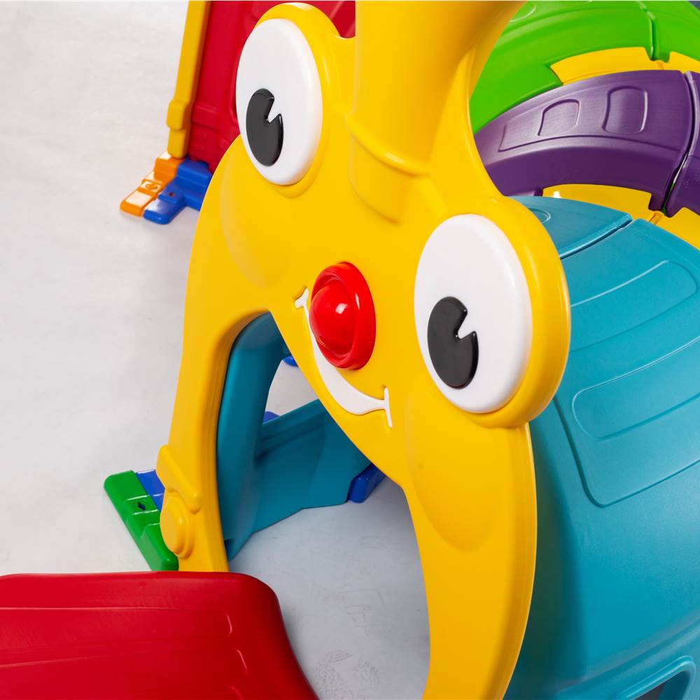 Smiley little genius train tunnel