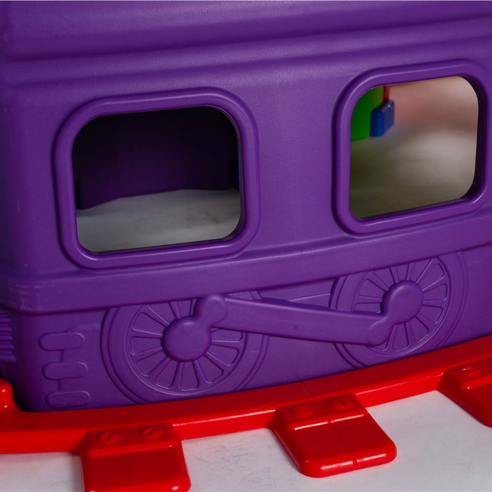 Smiley little genius train tunnel