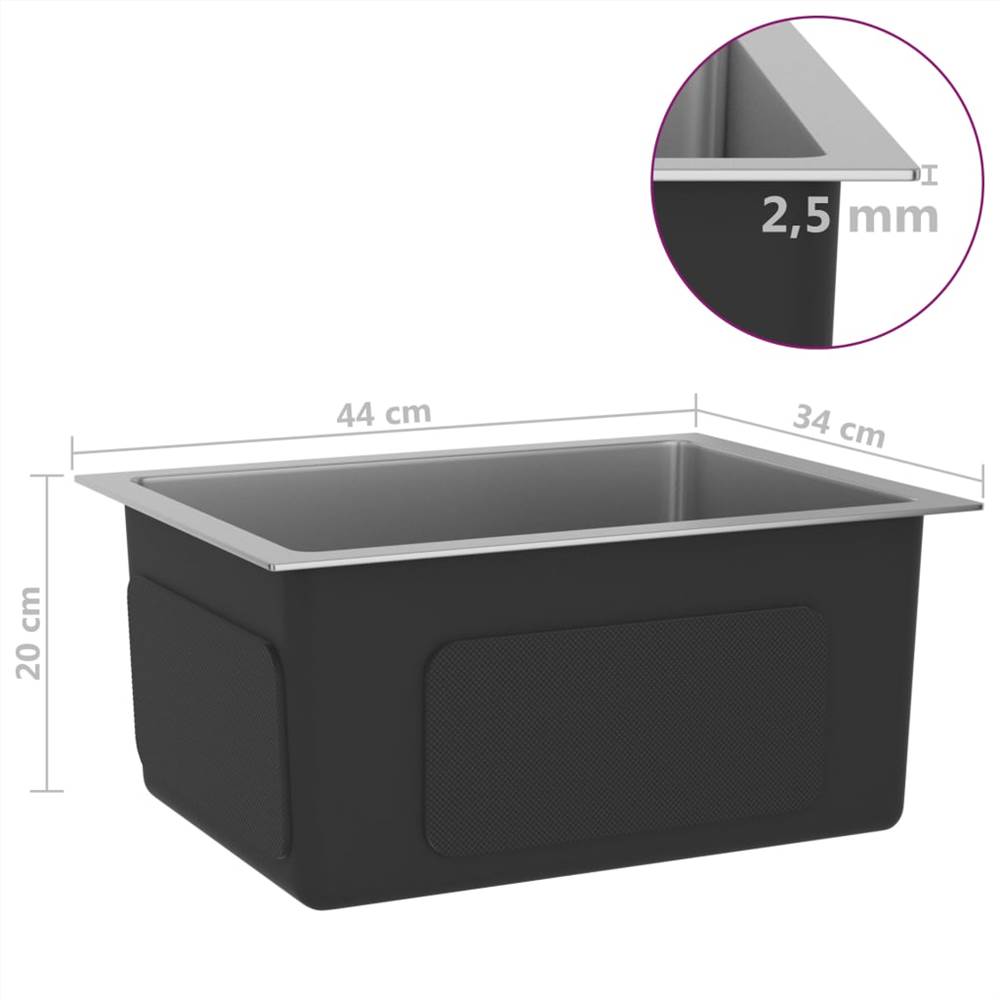 Handmade Kitchen Sink with Strainer Stainless Steel