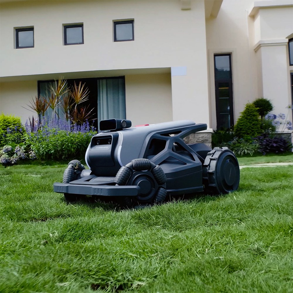 AIRSEEKERS TRON Robotfűnyíró Teszt: Amikor a mesterséges intelligencia és a nyers erő végleg eltörli a határolóvezetékeket kép 1
