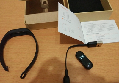 Xiaomi Mi Band 2 Smart Bracelet with 0.42" OLED Display/ Touch Key Control/ Heart Rate Monitor/ Sports Fitness Tracker/ Call Reminder/ IP67 for Android iOS - Black