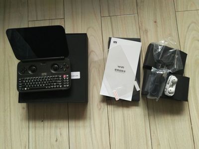 GPD Win Intel Z8700 Windows 10 4GB/64GB Gamepad Tablet PC - Black