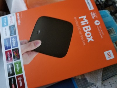 XIAOMI 4K Mi Box Android TV 8.0 Oreo Set-top Box Netflix 4K Streaming H.265 VP9 HDR Video Dolby DTS Certified International Version