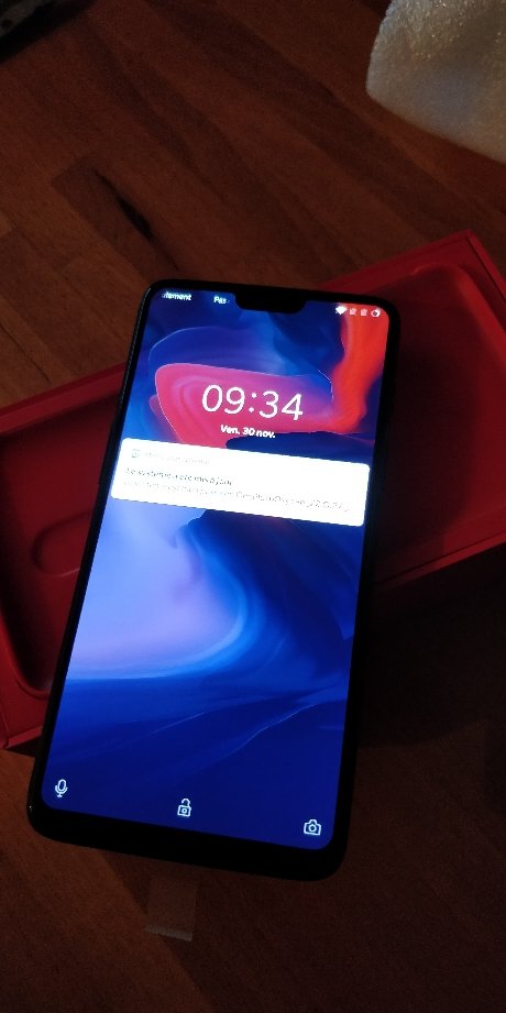 Oneplus 6 6.28 Inch Full Screen 4G Smartphone Snapdragon 845 6GB 64GB 20.0MP+16.0MP Dual Rear Cameras Android 8.1 NFC Dash Charge Type-C Global ROM - Mirror Black