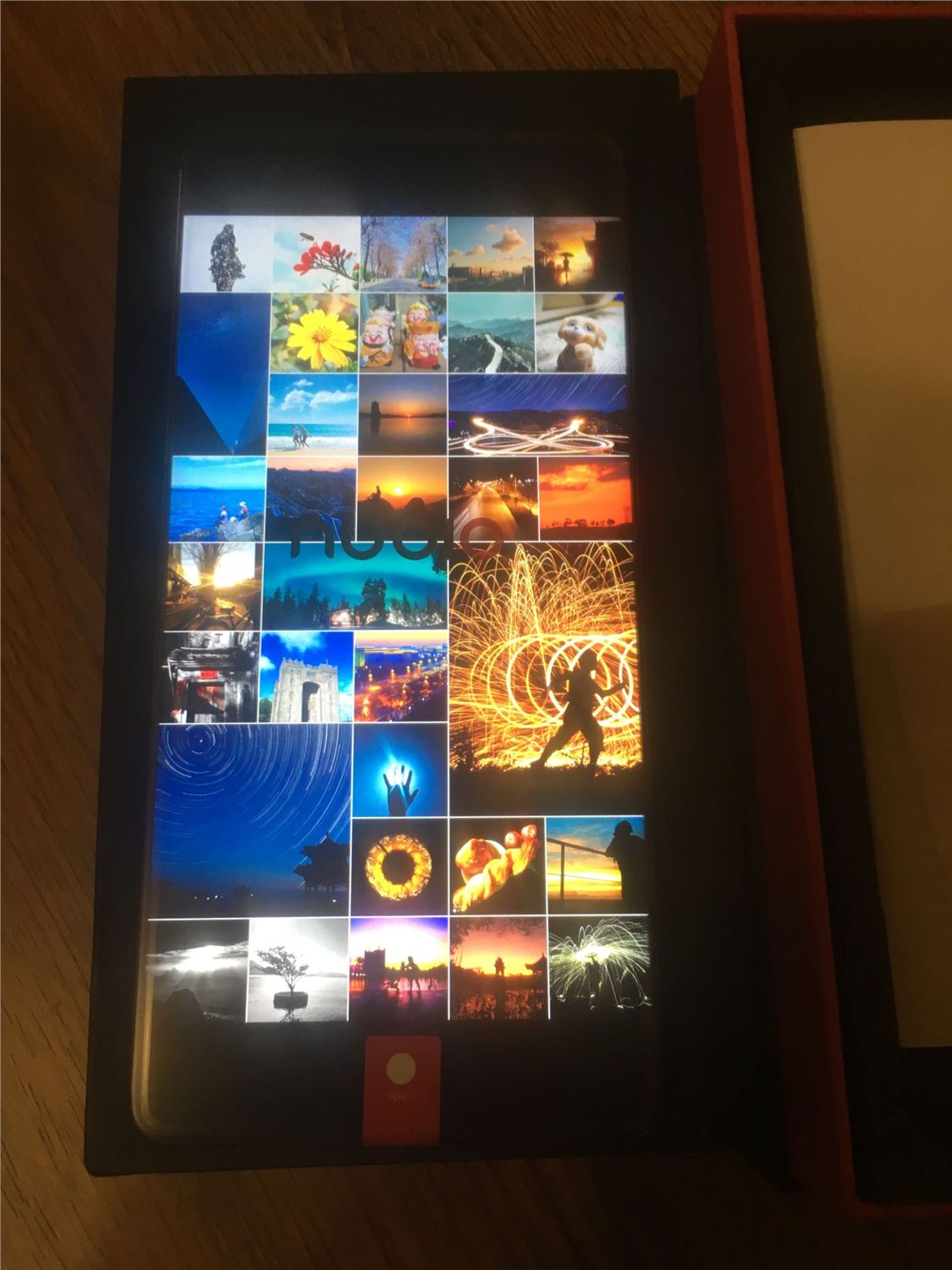 ZTE Nubia Z17 Lite 5.5 Inch Smartphone 6GB 64GB 13.0MP Dual Rear Camera Snapdragon 653 Android 7.1 NFC QC3.0 Metal Body Dash Charger Included Global Version - Black Gold