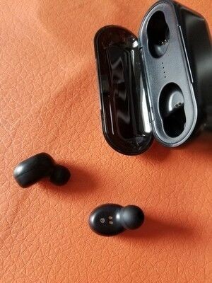 XP8 TWS Bluetooth 5.0 Earbuds Black