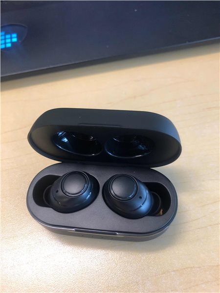 Tronsmart Onyx Free UV Sterilization TWS Earbuds Qualcomm QCC3020 IPX7 Qualcomm aptX Mono/Stereo Mode Pop Up Pairing  Voice Assistant