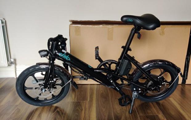 bernie mev tennis shoes