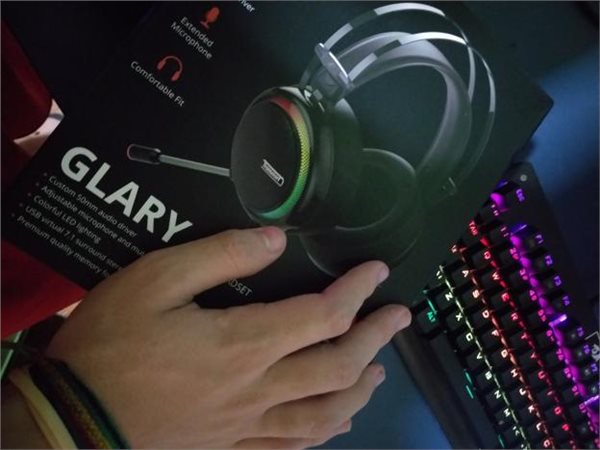 Tronsmart Glary Gaming Headset 7.1 Virtual Surround Sound Stereo Sound with Colorful LED Lighting USB Interface Mic for PC Laptop