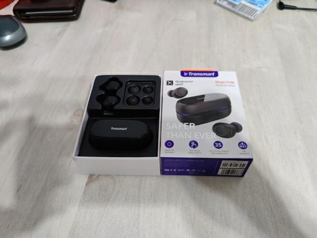 Tronsmart Onyx Free UV Sterilization TWS Earbuds Qualcomm QCC3020 IPX7 Qualcomm aptX Mono/Stereo Mode Pop Up Pairing  Voice Assistant