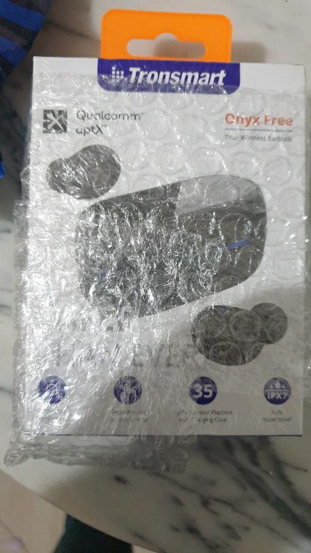 Tronsmart Onyx Free UV Sterilization TWS Earbuds Qualcomm QCC3020 IPX7 Qualcomm aptX Mono/Stereo Mode Pop Up Pairing  Voice Assistant