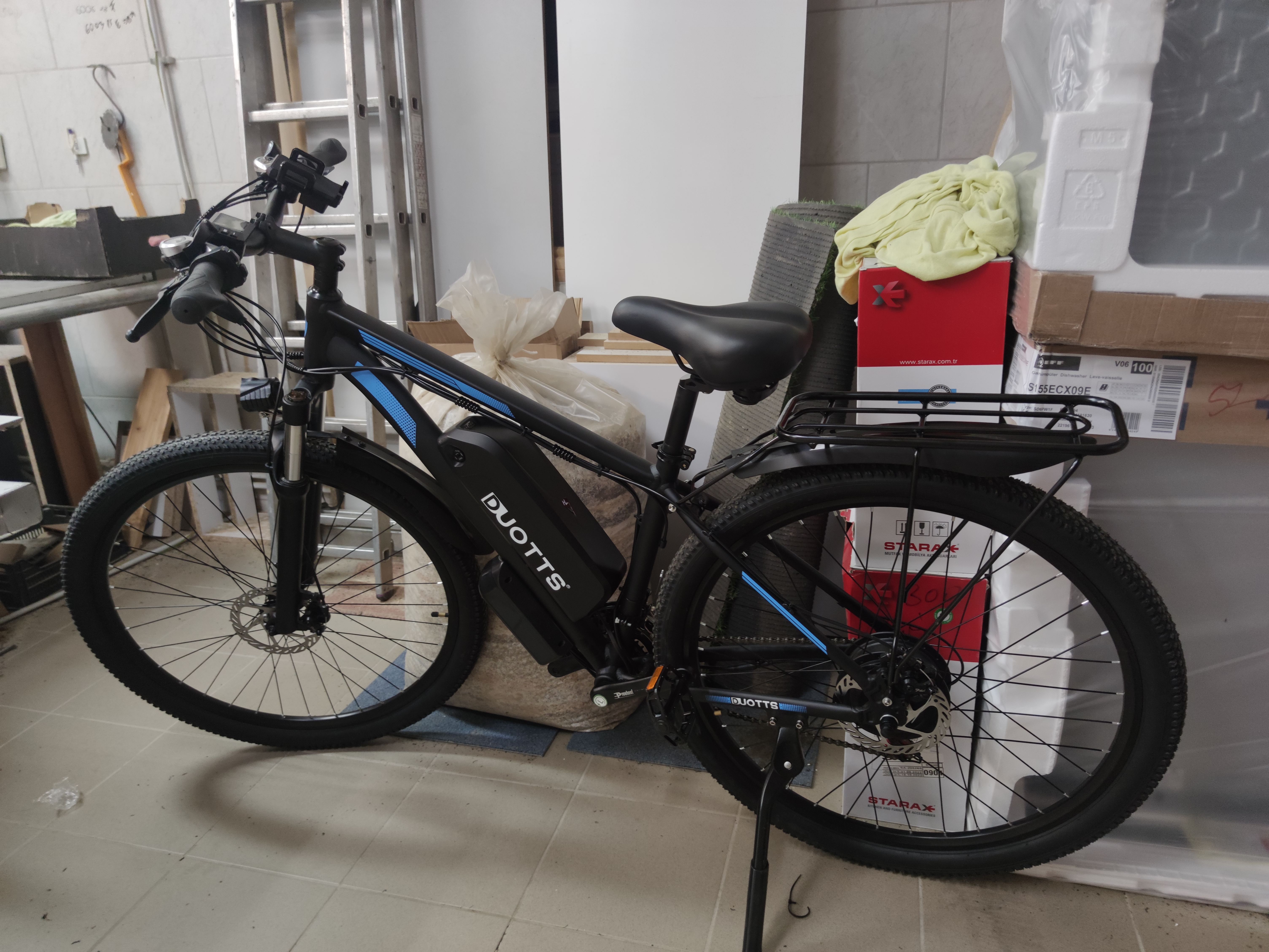 Geekbuying : Vélo électrique DUOTTS C29 VTT 29 pouces 750W (avec  porte-bagages arrière) à 749,99 € depuis l'Europe avec livraison gratuite -  News by Xiaomi Miui Hellas