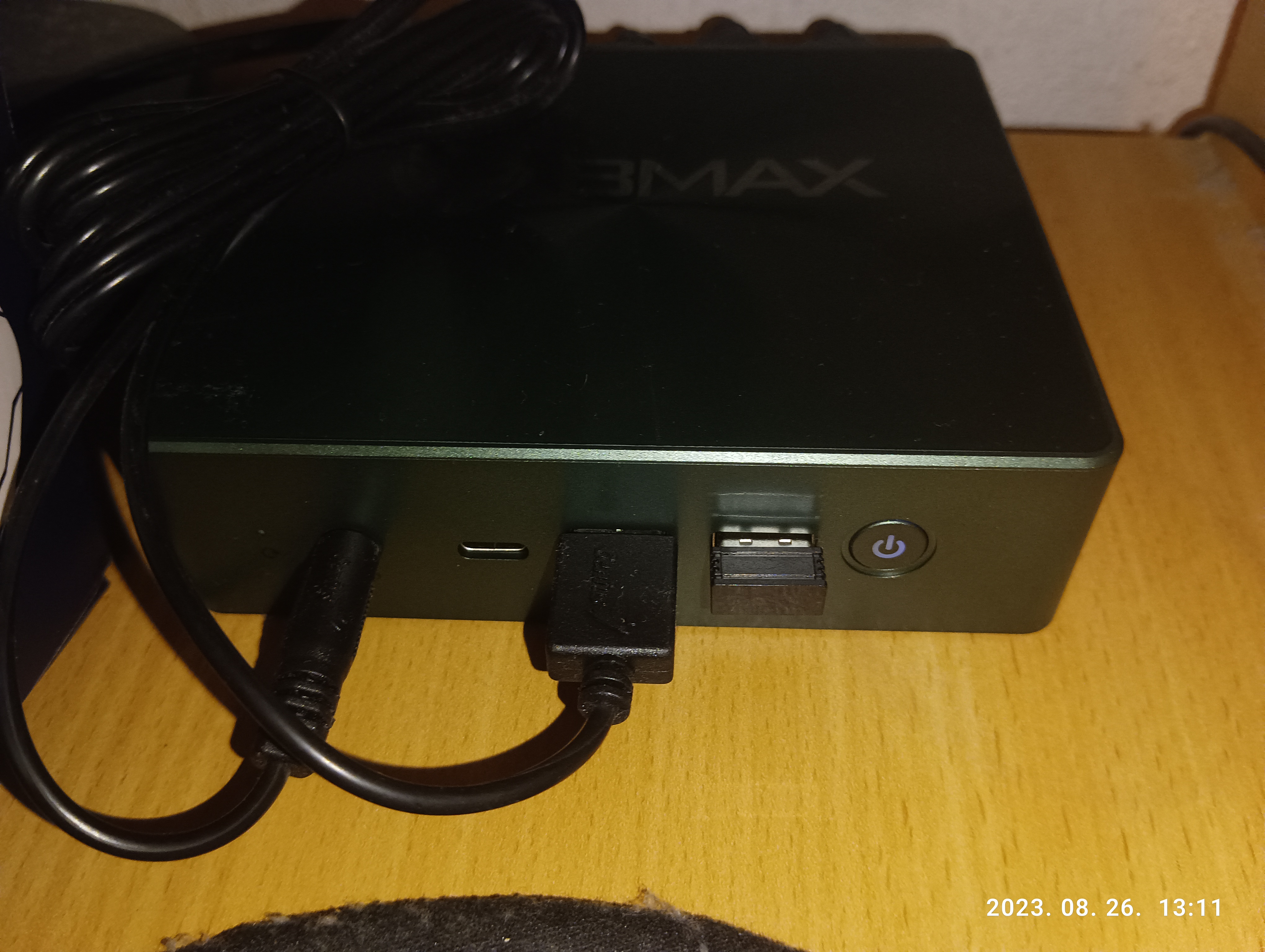 Bmax B6 Pro Mini PC Intel Core i5-1030NG7(up to 3.5GHz) 16GB LPDDR4/512GB  NVMe SSD W-11 Pro Mini Desktop Computer WiFi5 4K/60Hz Triple-Display BT4.2