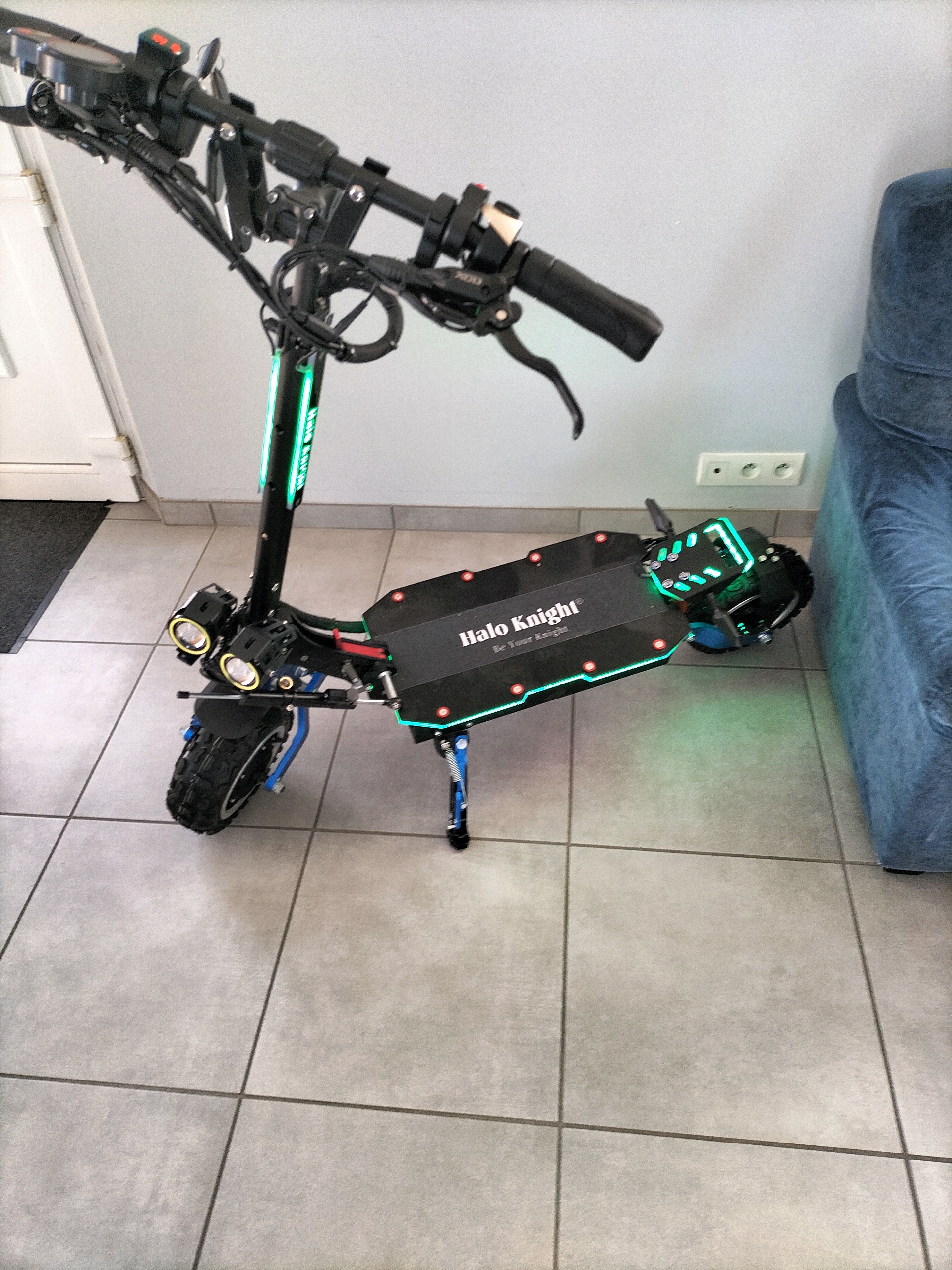 Halo Knight T108 Pro Electric Scooter 95Km/h 60V 38.4Ah 3000W*2 Motors