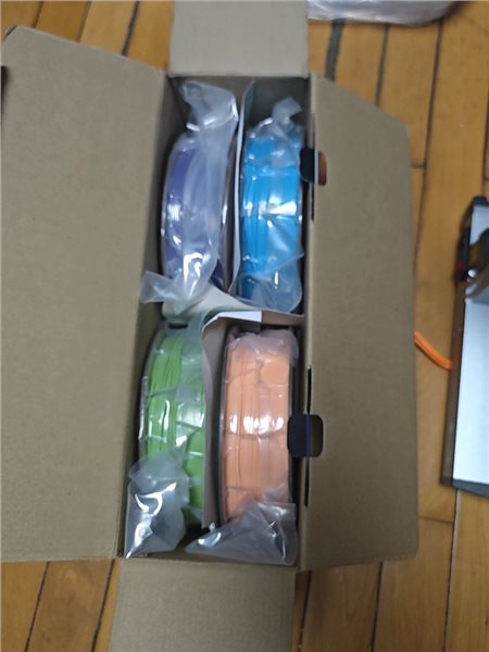 Refurbished 4kg Anycubic Pantone PLA Filament - Peach Fuzz, Interstellar Violet, Spring Leaf, Tropical Turquoise