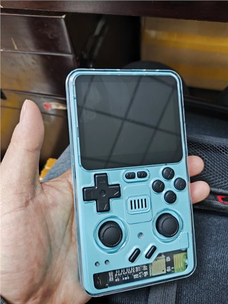 Powkiddy RGB20 Pro Handheld Game Console, Open Source Linux, 3.2-inch 1024*768 IPS Screen, 16GB + 128GB TF Card, Built-in Cavity Speaker, 6 Hours Autonomy, 64-bit 3D Simulators, HD Output - Blue